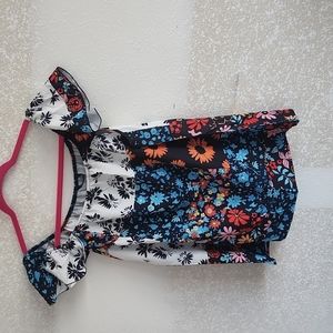 New Floral off shoulder Top